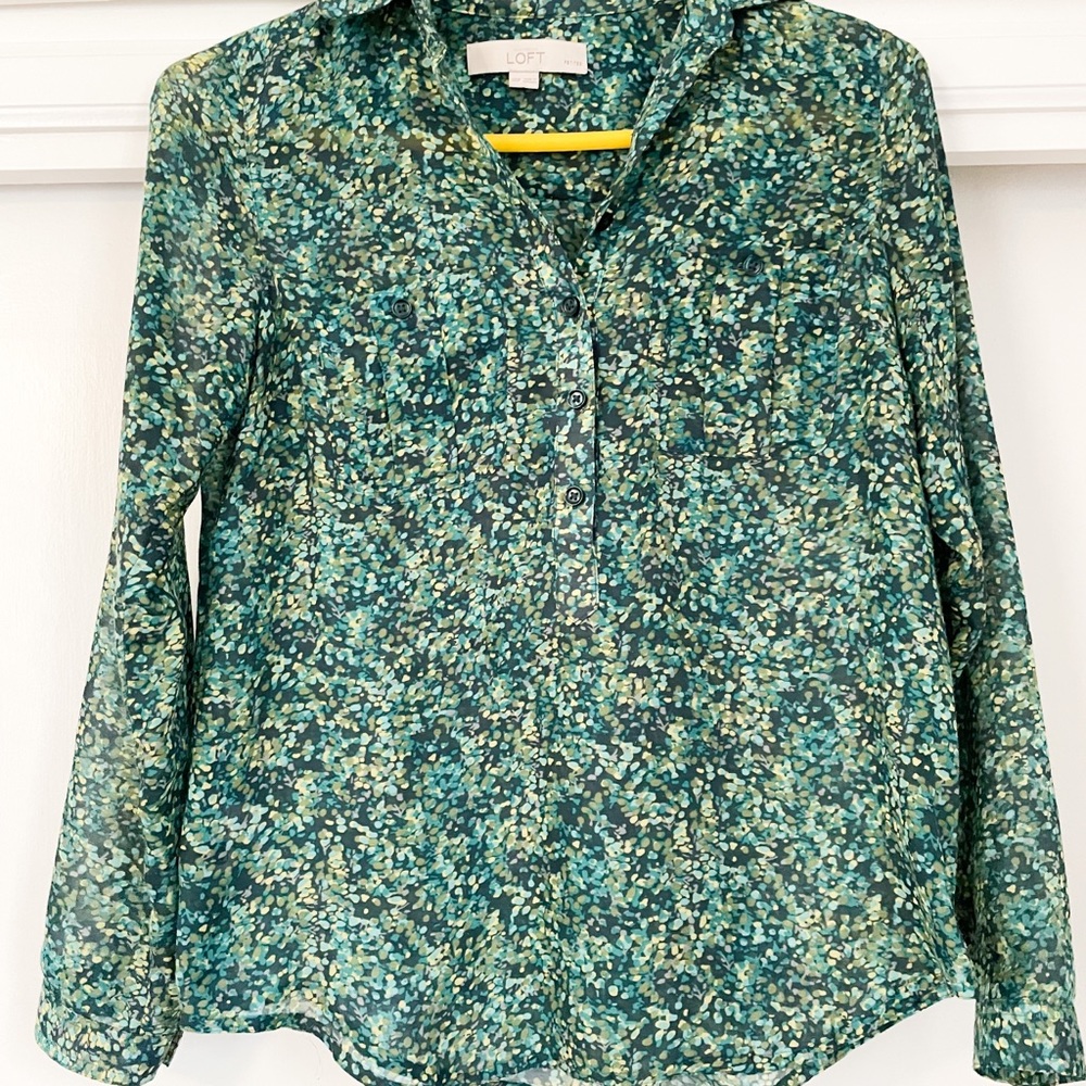 LOFT thin floral button down XXSP